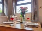 Dining Dining